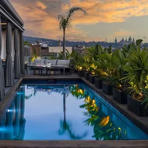 Cram 4* برشلونة